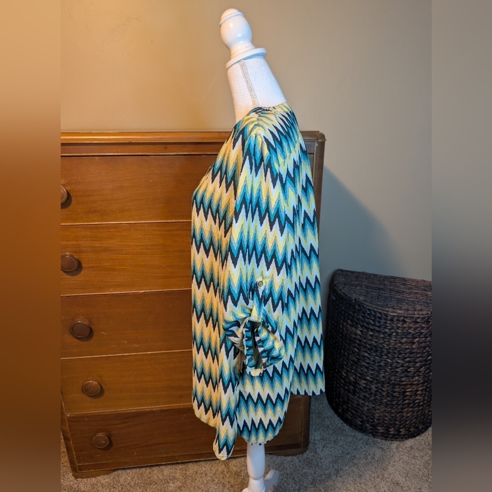 Riley + James Blouse Chevron Black Teal Gray Yellow Blouse - Picture 5 of 12